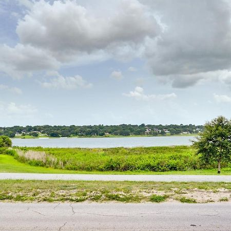 Sunny Lake Wales Getaway - 1 Mi To Downtown Екстериор снимка