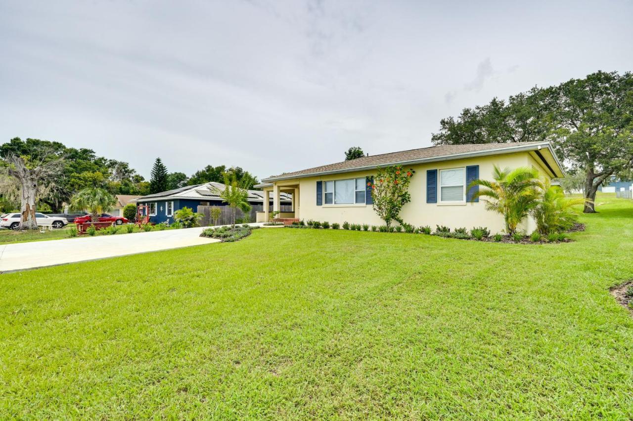 Sunny Lake Wales Getaway - 1 Mi To Downtown Екстериор снимка